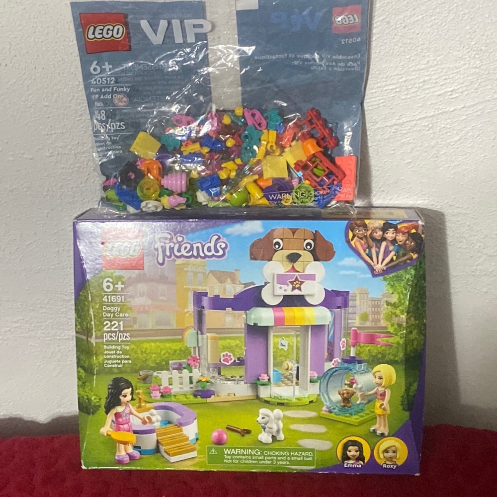 Lego friends 221 doggy daycare+VIP 148 piece